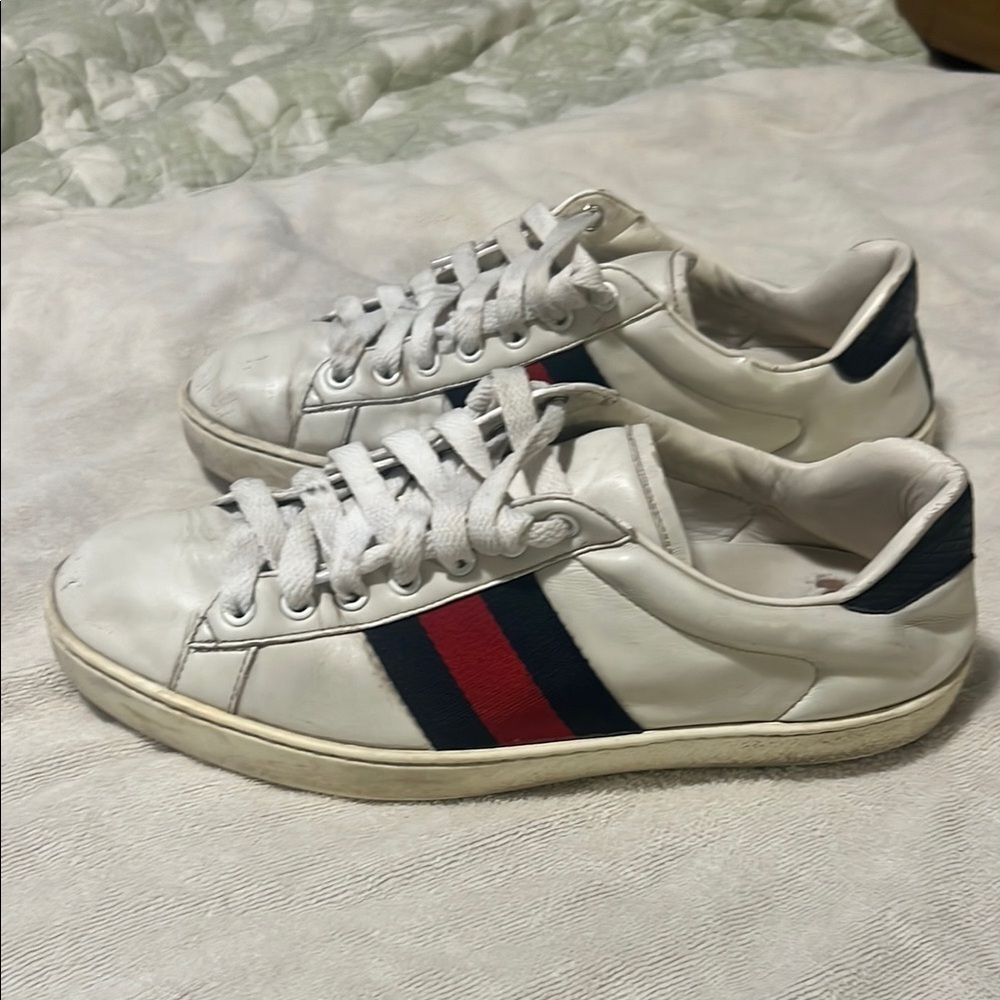 Gucci White and Red Sneakers Luxury Collection
